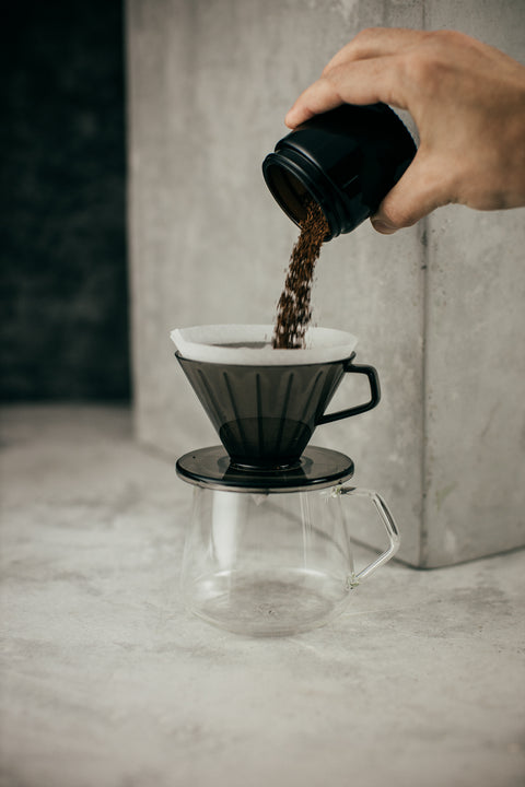 Kinto Dripper na 4 kávy - plastový